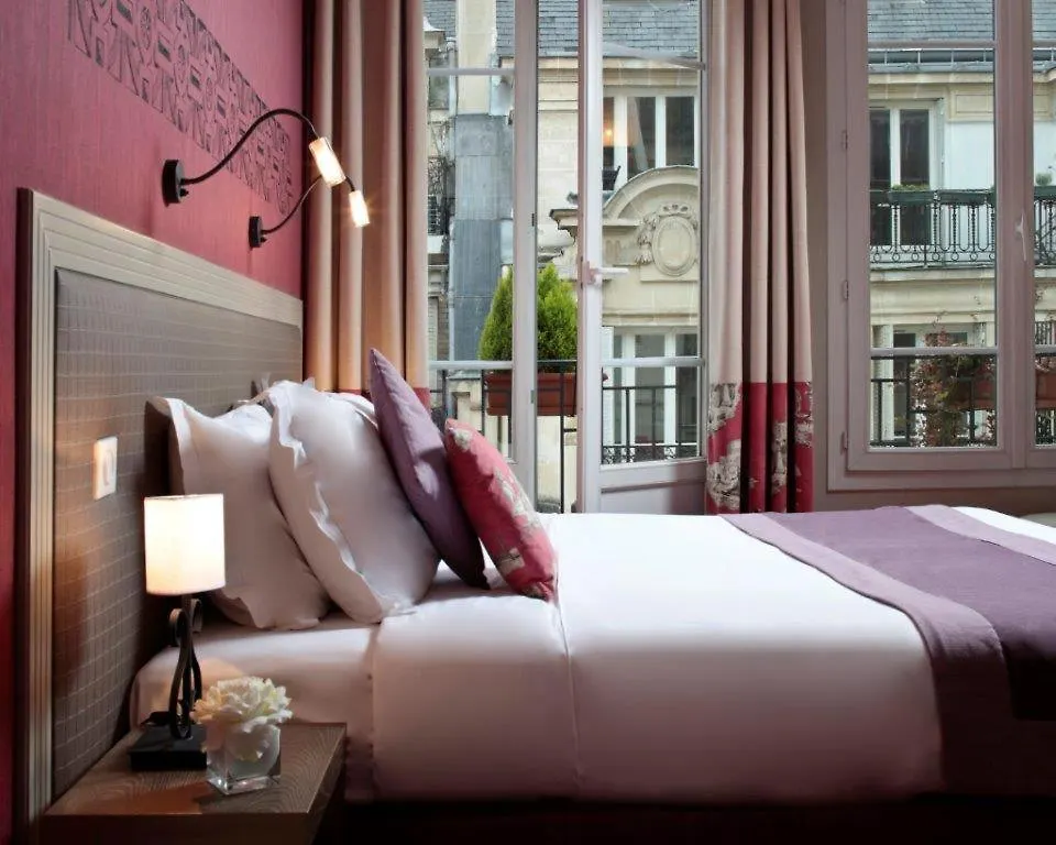 ****  Hotel Residence Foch Paris France